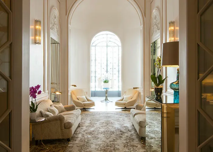 Palazzo Dama - & - Preferred & Otel Roma